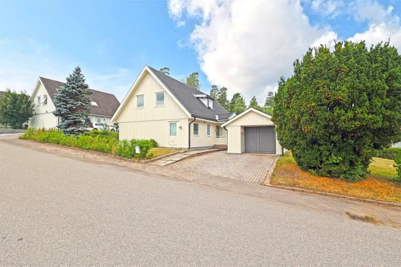 Villa, 6 rum, 172 m²