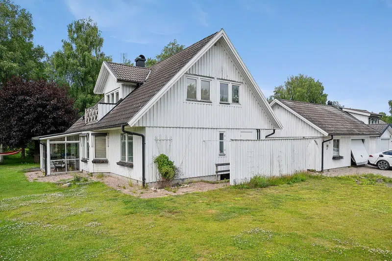 House, 6 rooms, 155 m² in Älmhult