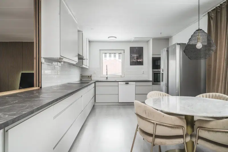 House, 4 rooms, 90 m² in Avesta