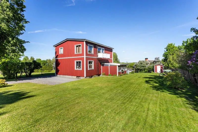 House, 5 rooms, 118 m² in Laxå