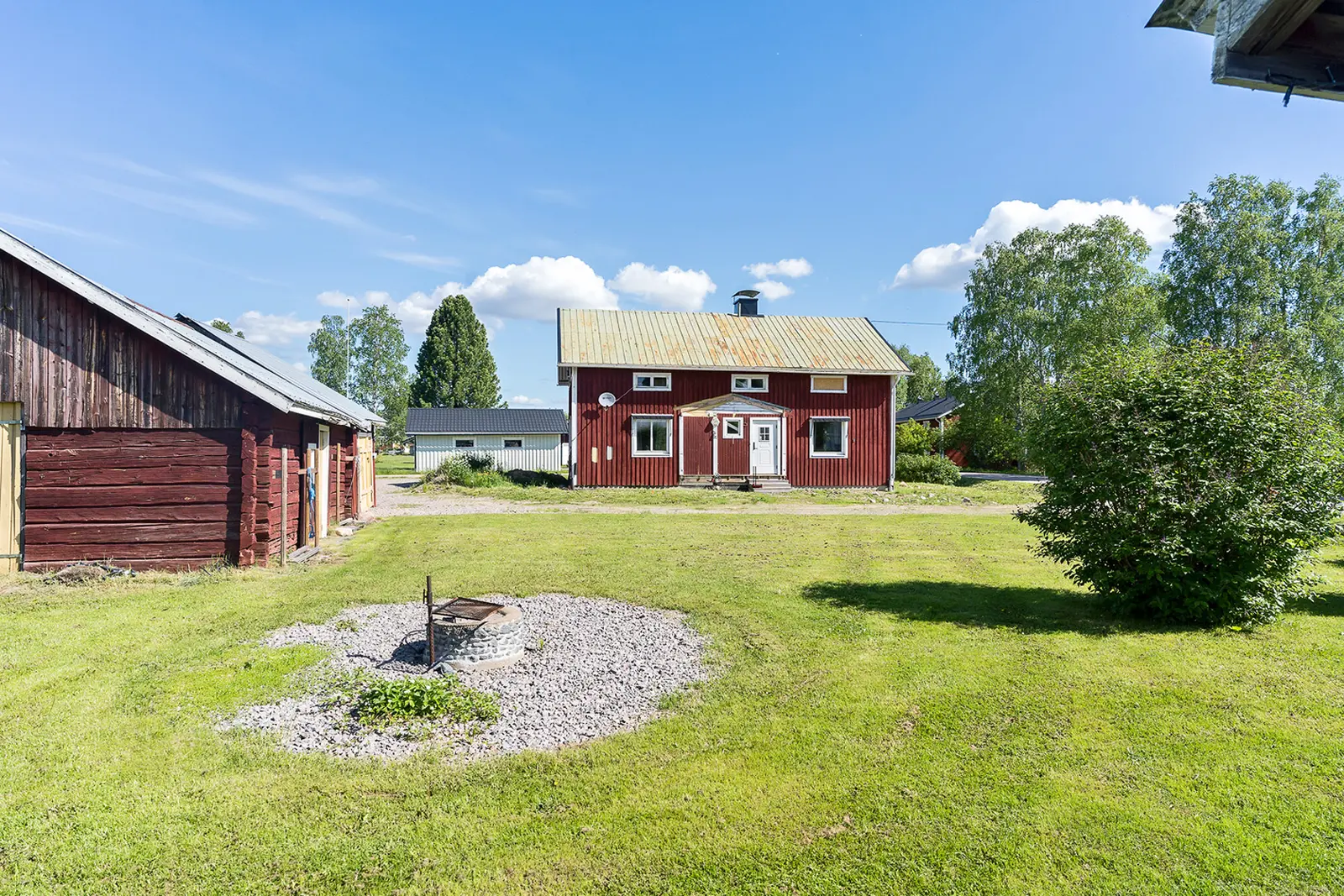 Image 1 of 6 of Byvägen 43