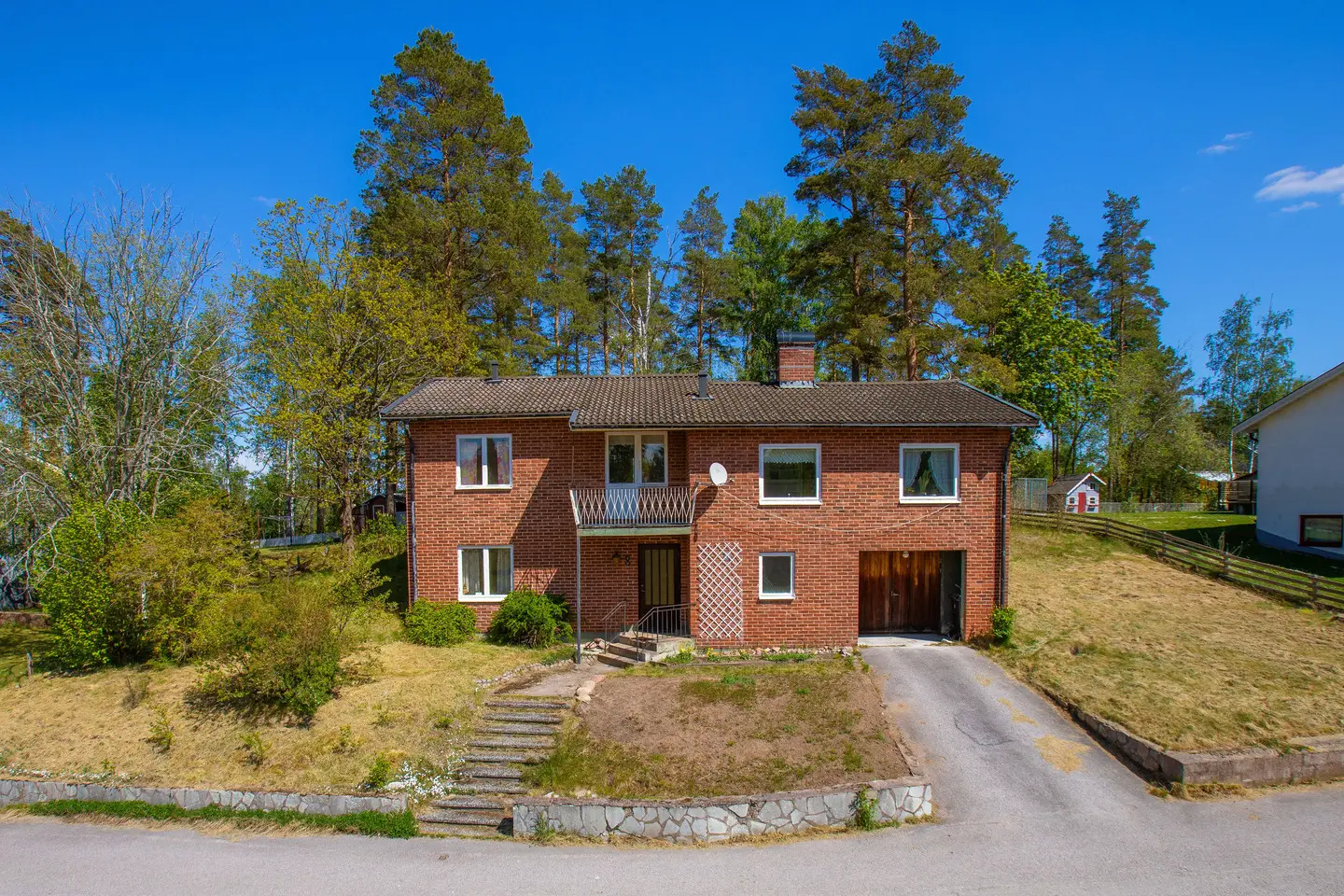 Image 1 of 6 of Västra Långgatan 8