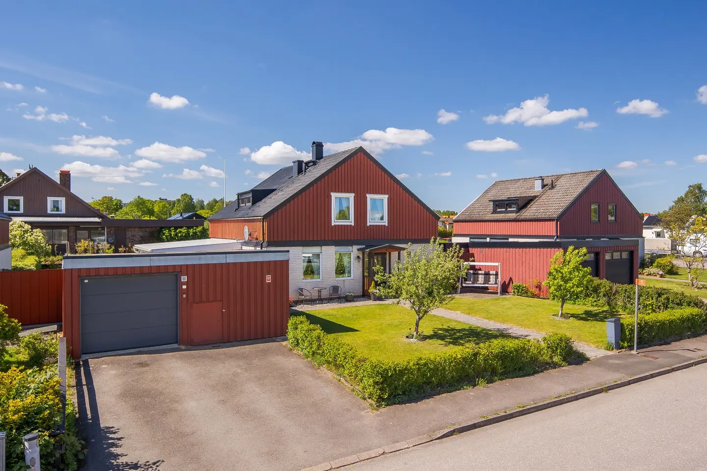 Bild 1 av 6 på Lupinvägen 4