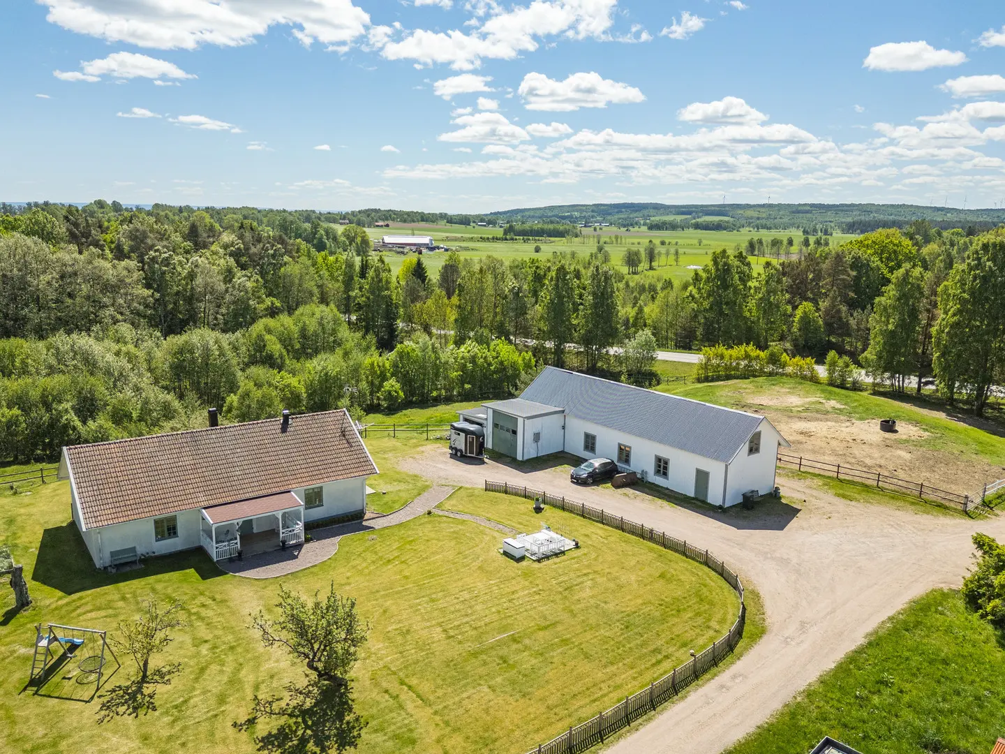 Bild 1 av 6 på Nyholm 1, 4