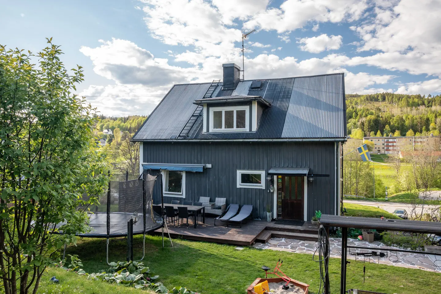 Bild 1 av 6 på Viktoriagatan 19