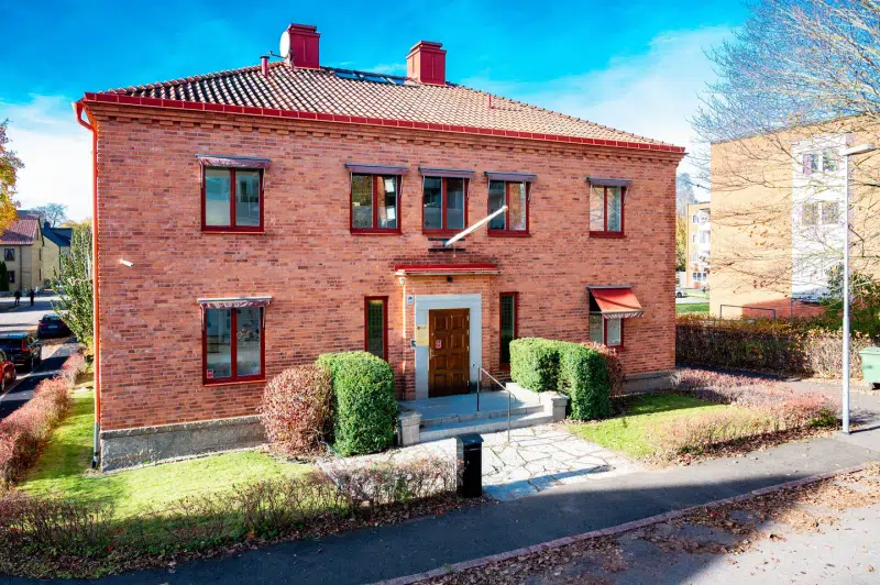 Apartment, 13 rooms, 315 m² in Falköping