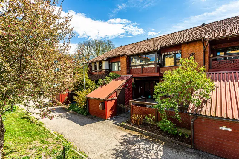 House, 4 rooms, 152 m² in Köping