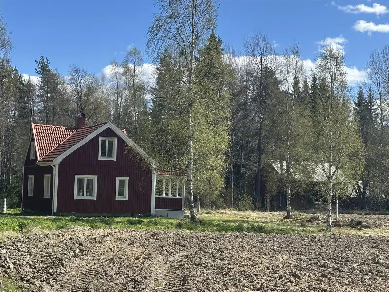 Gård, 4 rum, 80 m² i Årjäng