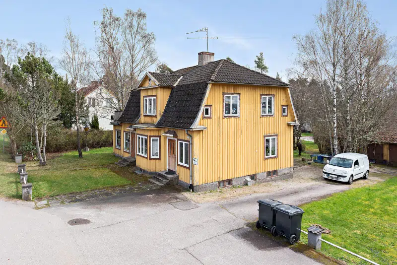 House, 200 m²