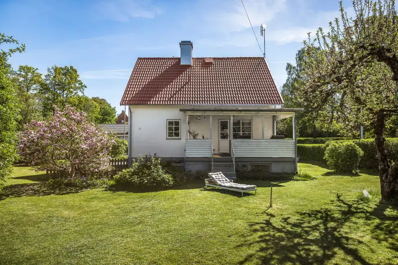 House, 4 rooms, 105 m² in Älmhult