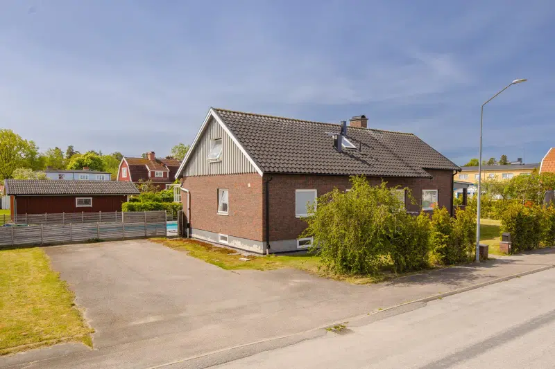 Villa, 8 rum, 199 m² i Götene