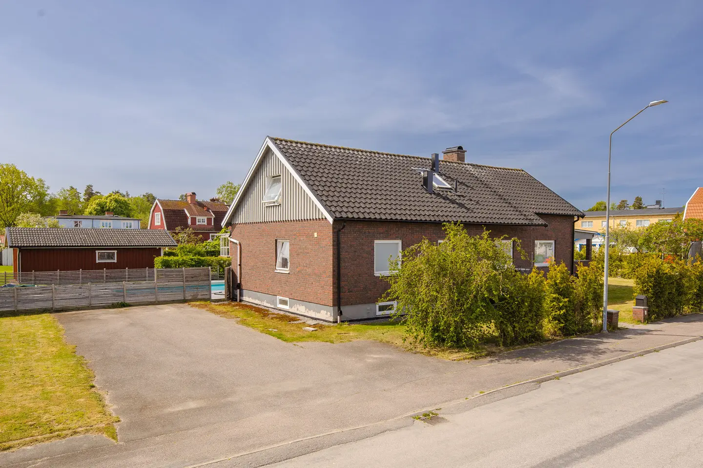 Image 1 of 6 of Västergatan 7