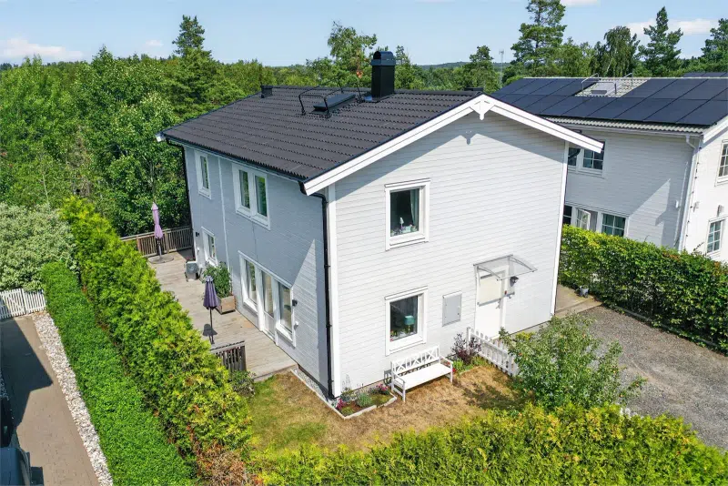 Villa, 6 rum, 143 m²