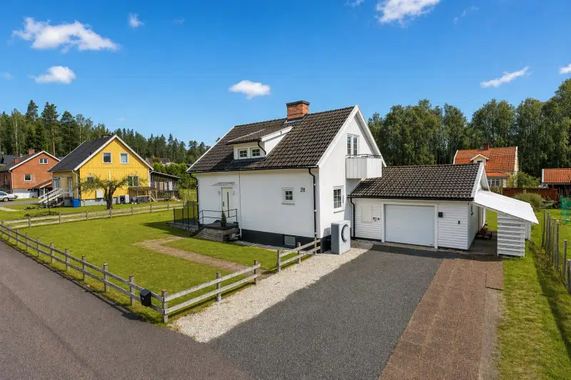 Villa, 5 rum, 100 m² i Hallsberg
