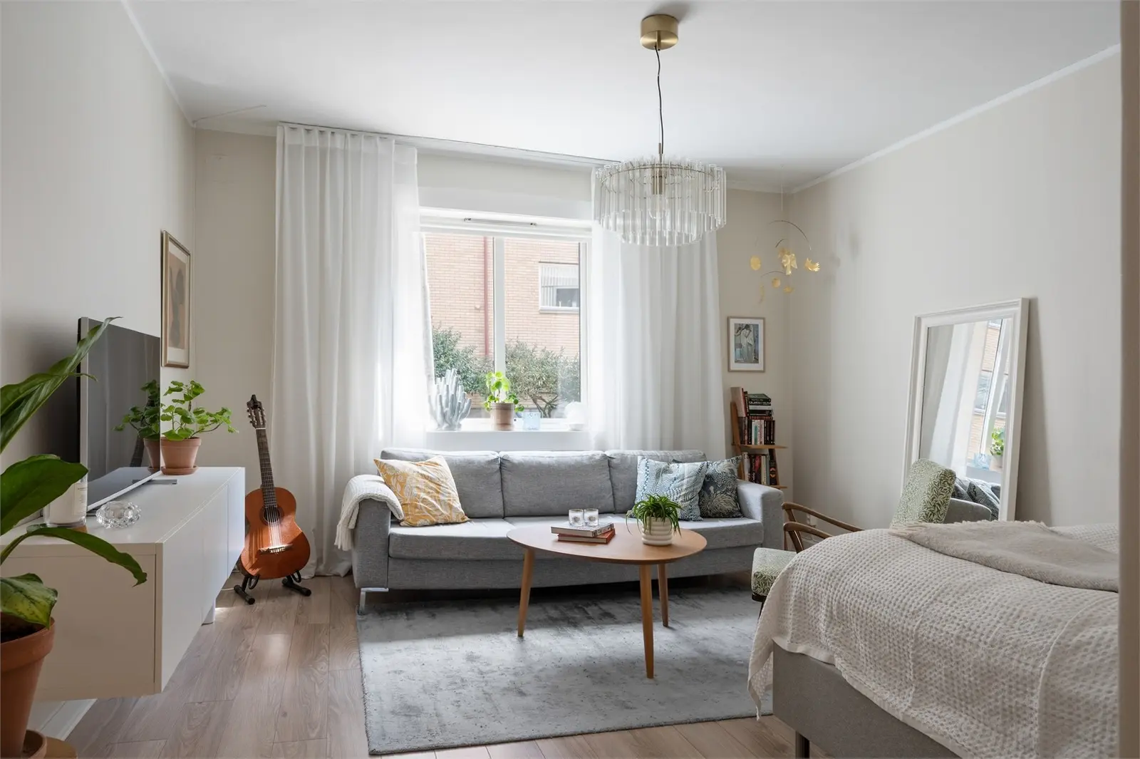 Bild 1 av 6 på Åbäcksgatan 2B