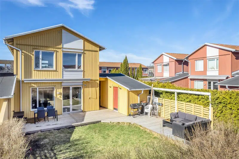 House, 5 rooms, 119 m² in Järfälla