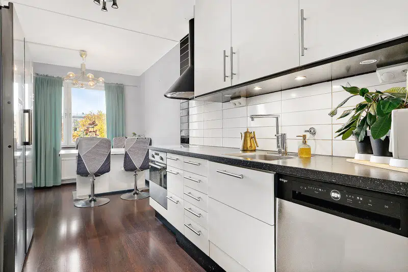 Apartment, 4 rooms, 92 m²