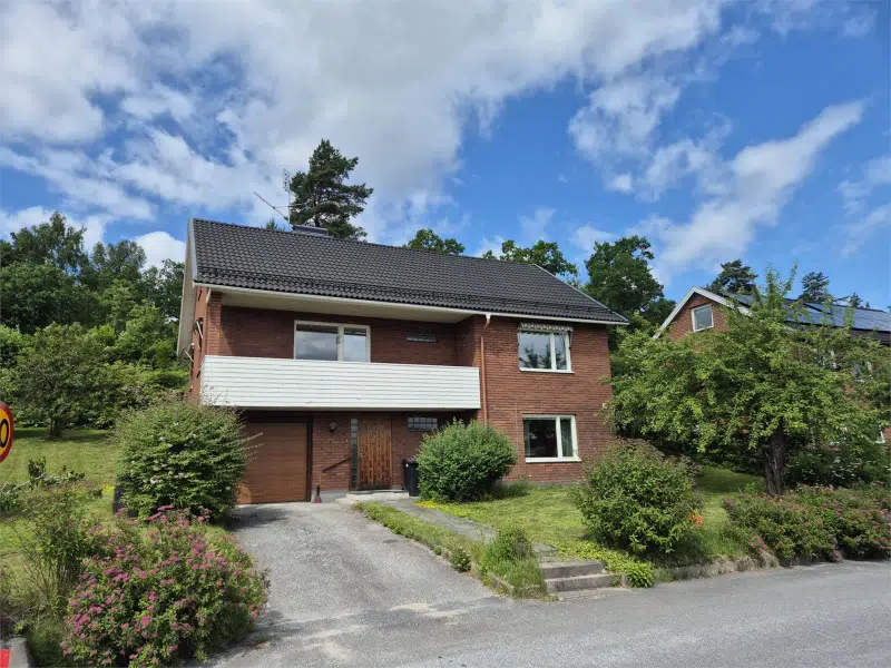 House, 6 rooms, 175 m² in Lindesberg