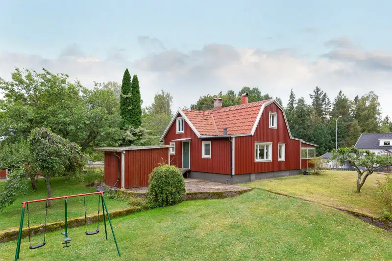 House, 4 rooms, 106 m² in Nybro