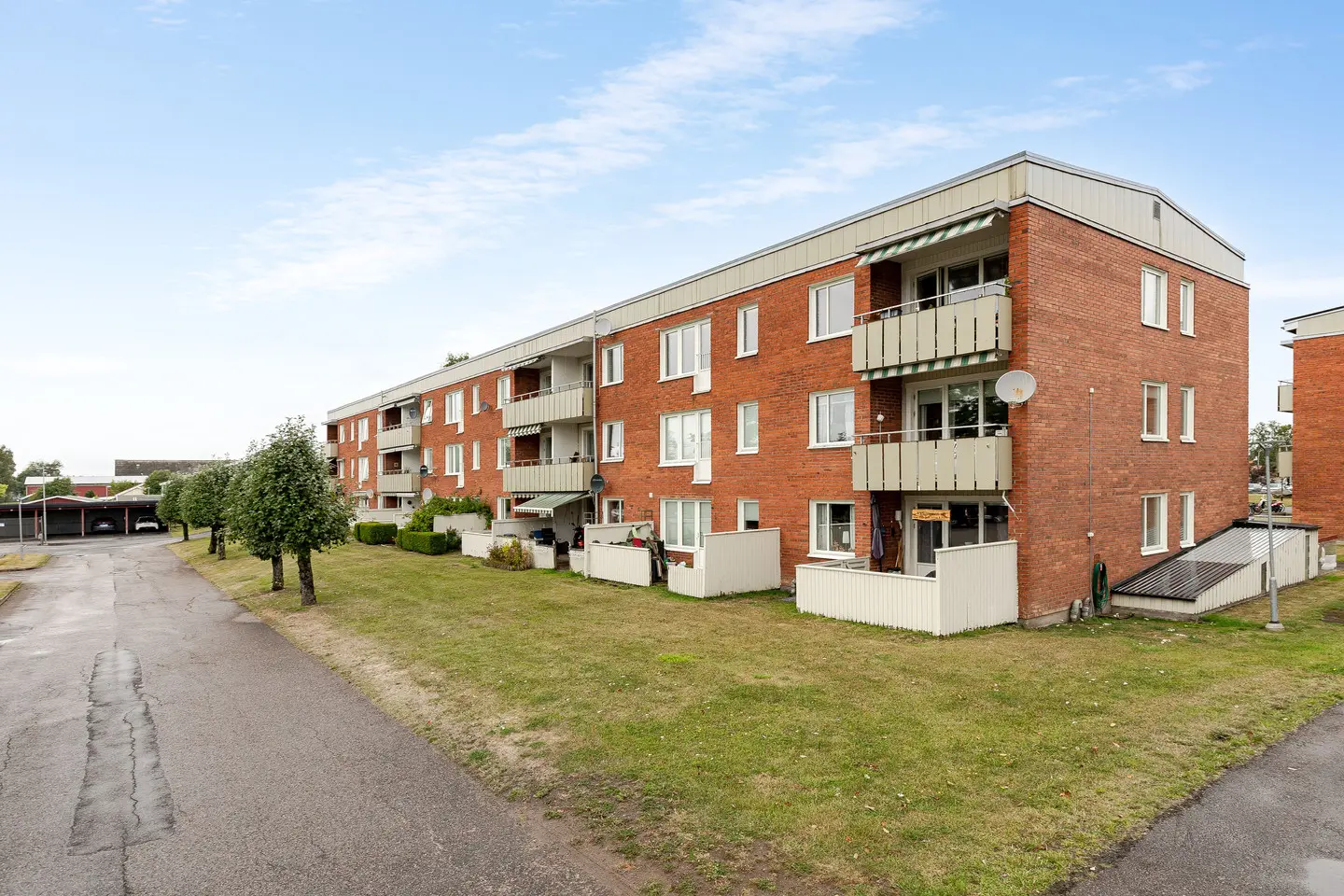 Image 1 of 6 of Idrottsgatan 1
