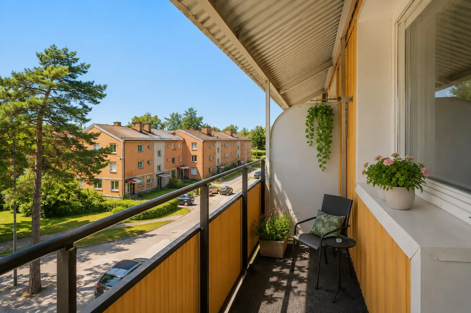 Bild 1 av 6 på Högbovägen 6B