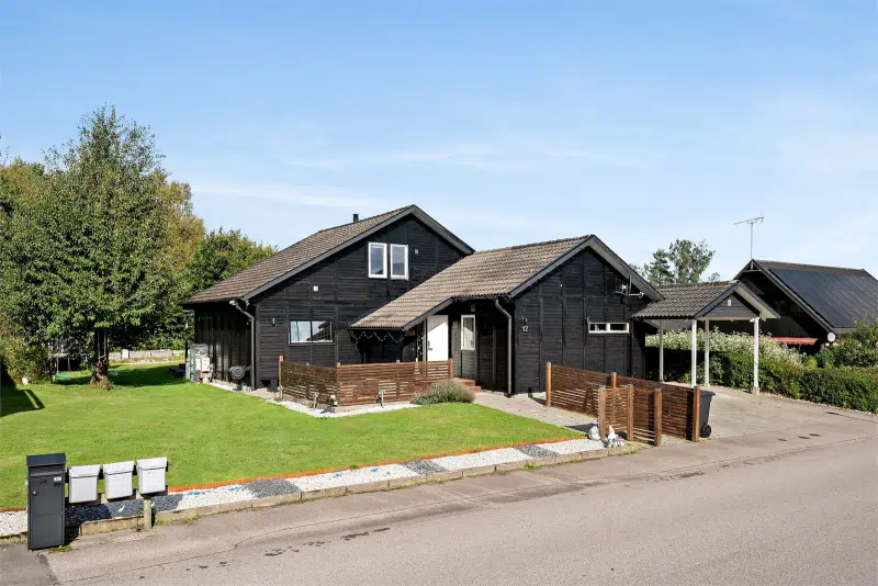 House, 5 rooms, 134 m² in Älmhult