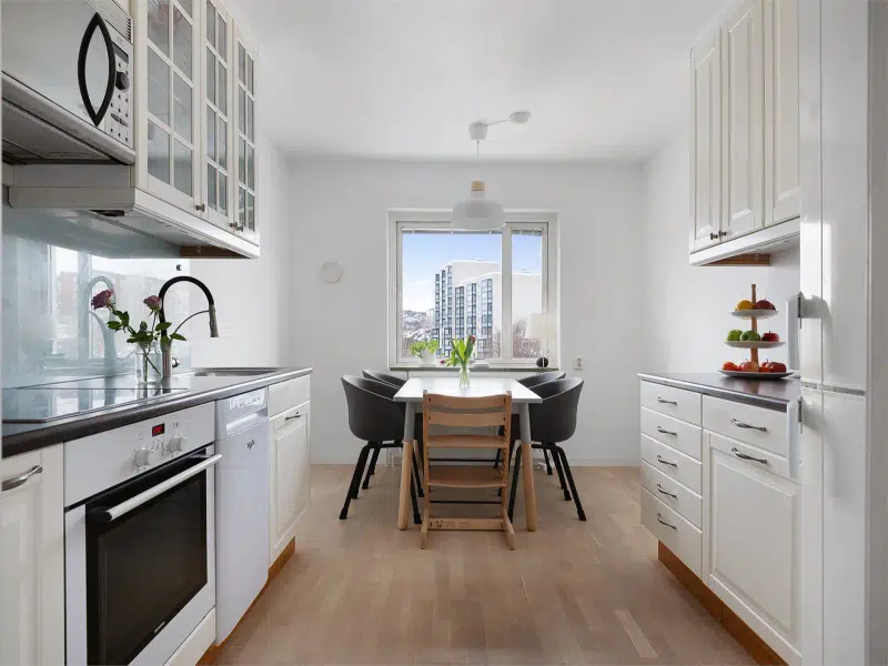 Apartment, 4 rooms, 84 m²