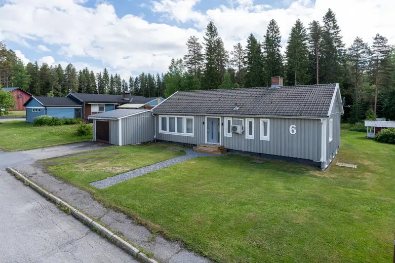 House, 5 rooms, 109 m² in Robertsfors