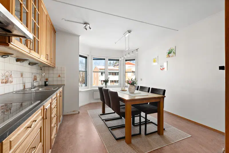 Apartment, 4 rooms, 110 m²