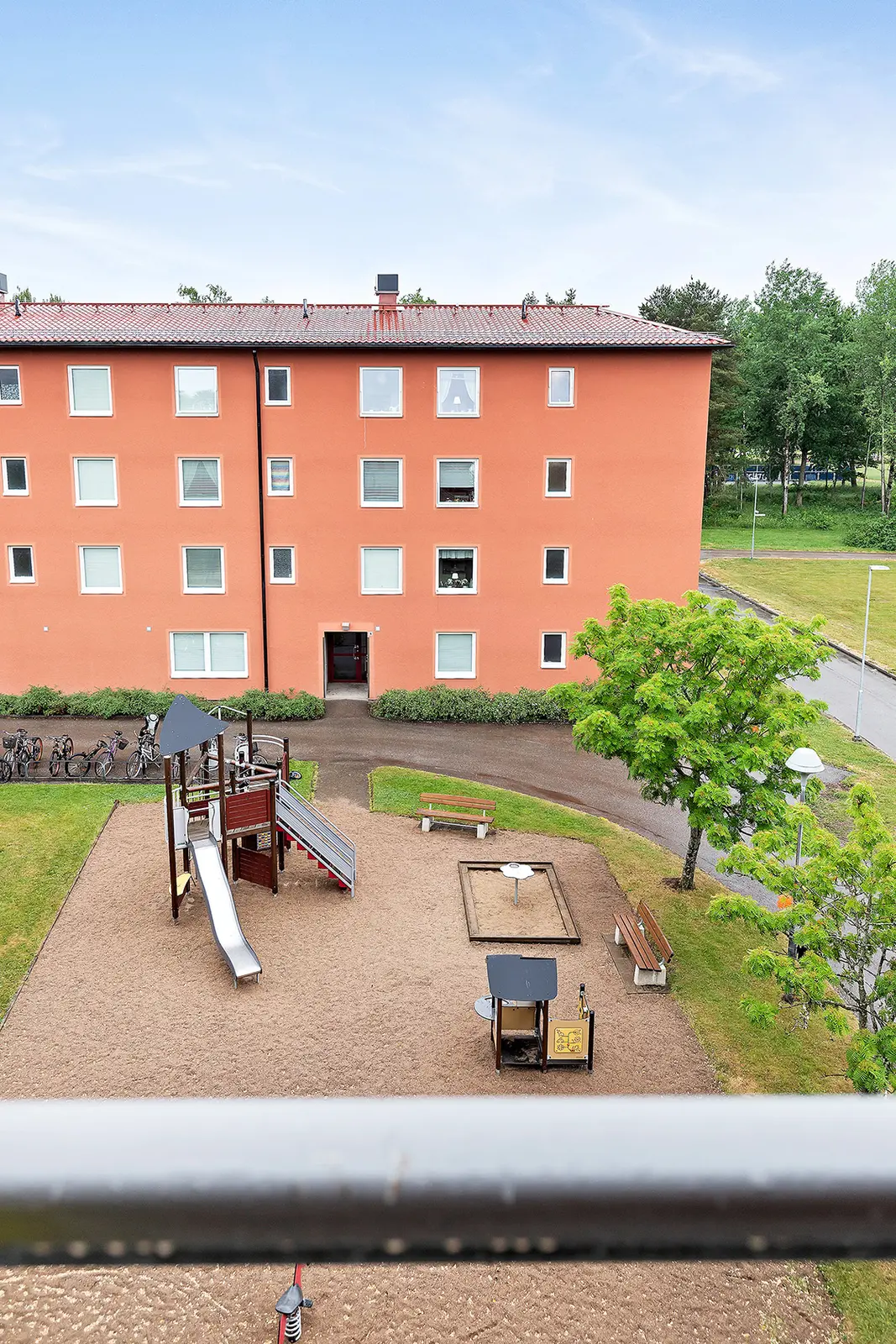 Bild 1 av 6 på Bokgatan 14