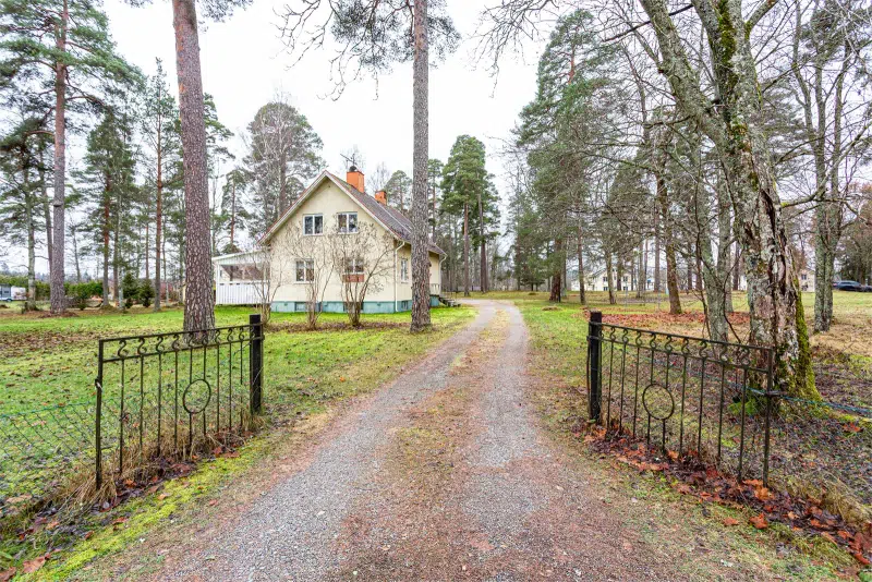 House, 6 rooms, 136 m²