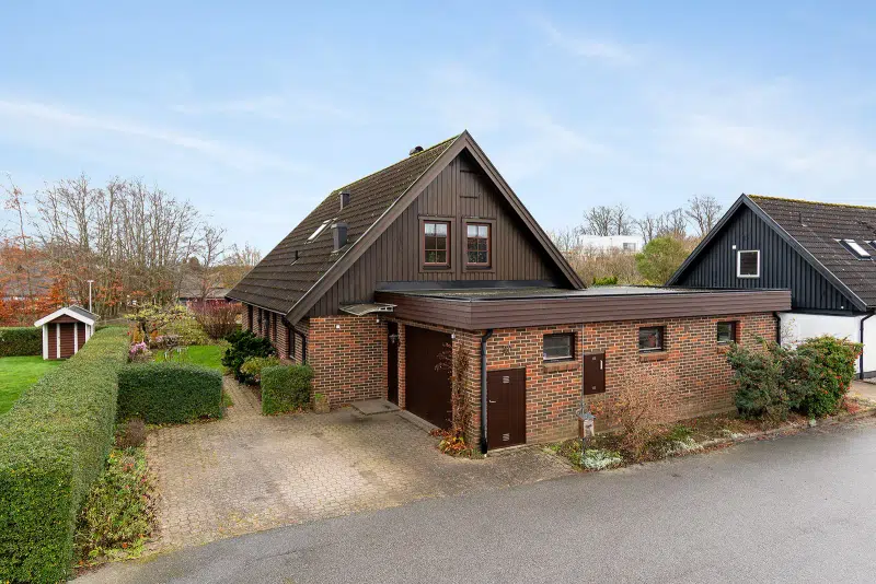 Villa, 6 rum, 141 m²