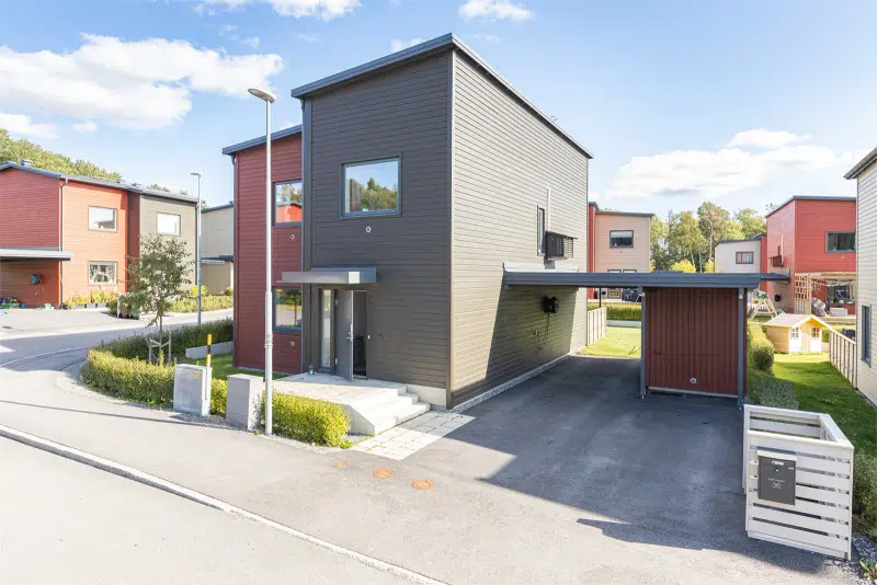 Apartment, 5 rooms, 141 m²