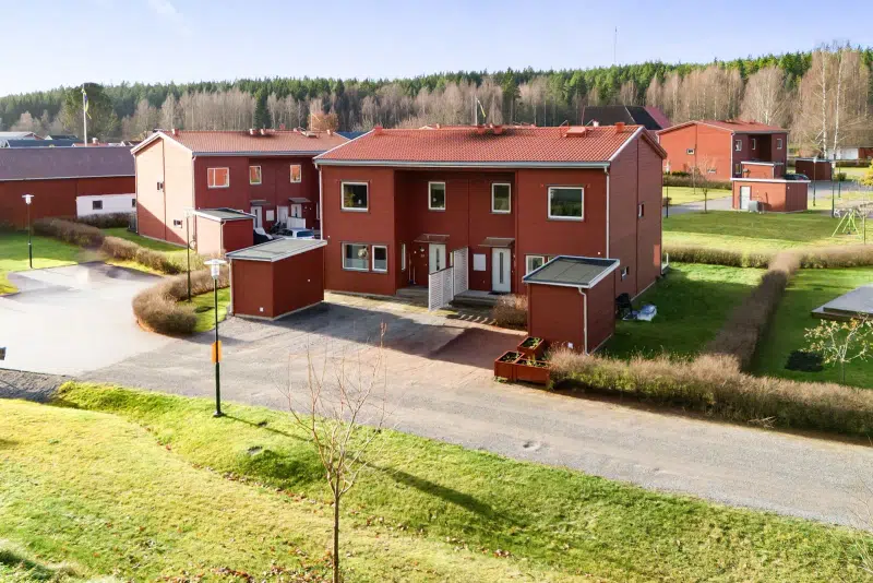 Apartment, 5 rooms, 117 m²