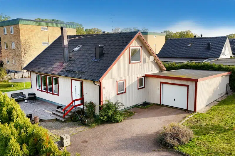 House, 4 rooms, 121 m² in Mönsterås