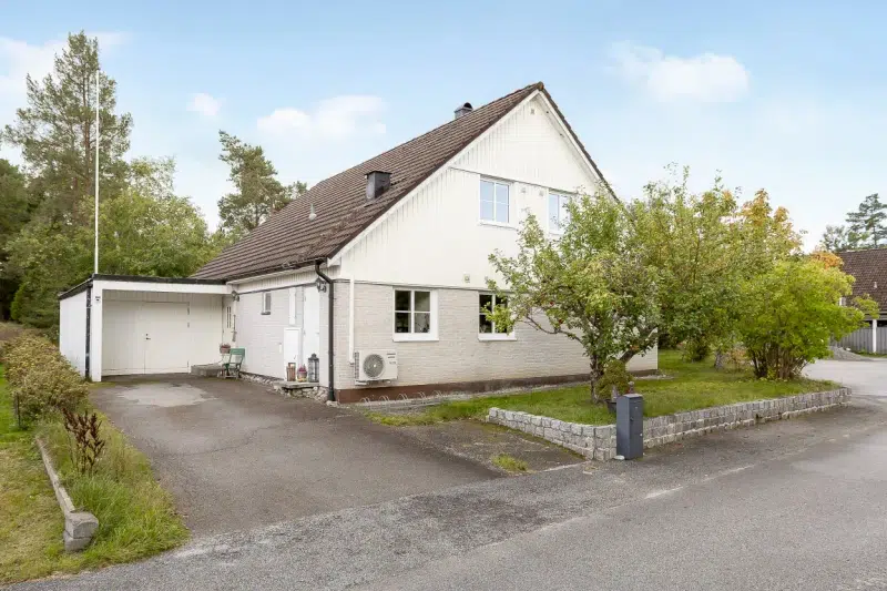 Villa, 7 rum, 192 m² i Håbo