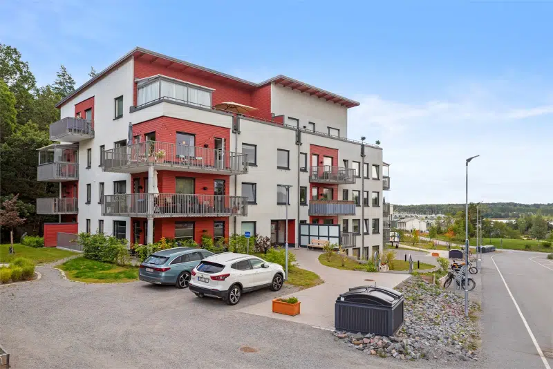 Lägenhet, 2 rum, 53 m² i Österåker