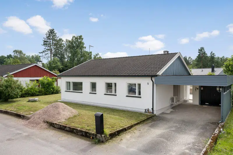 House, 4 rooms, 124 m² in Osby