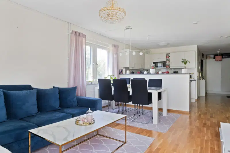 Apartment, 3 rooms, 64 m²