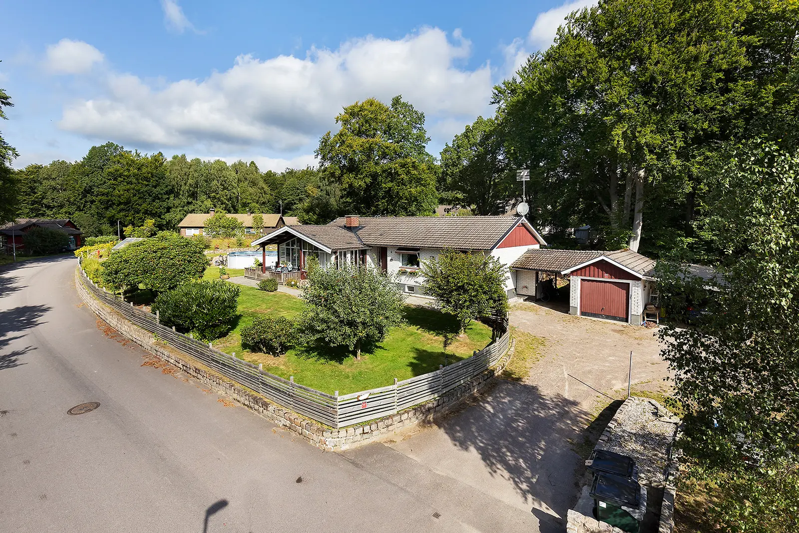 Bild 1 av 6 på Aspliden 6