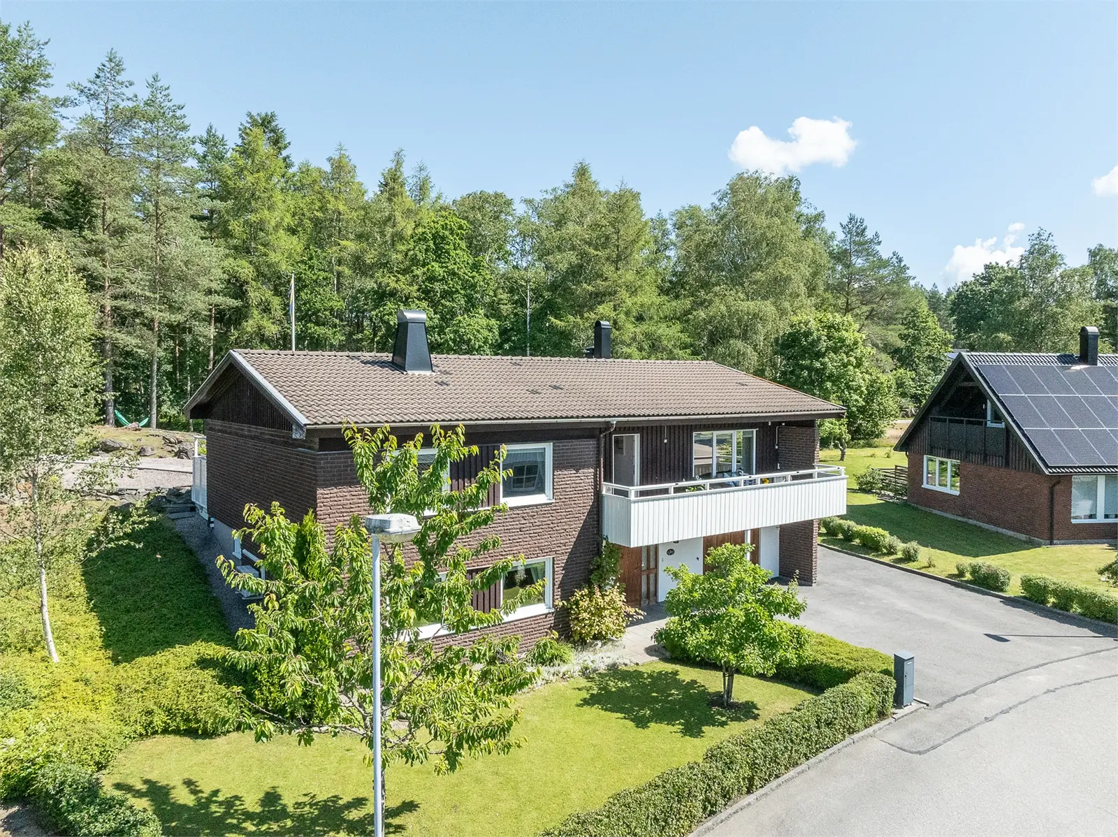 Bild 1 av 6 på Stekelgatan 37