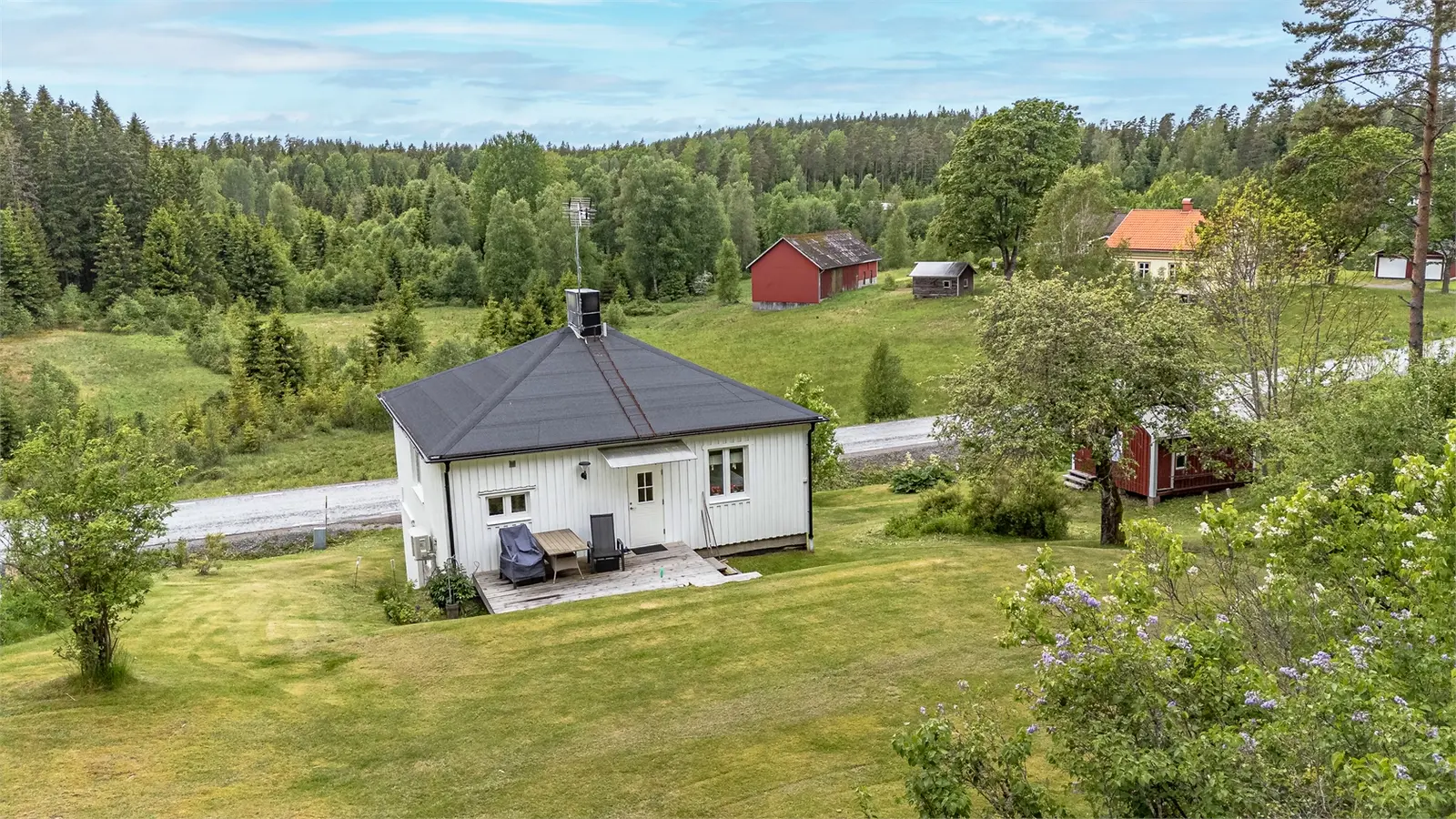 Bild 1 av 6 på Valsebo 150