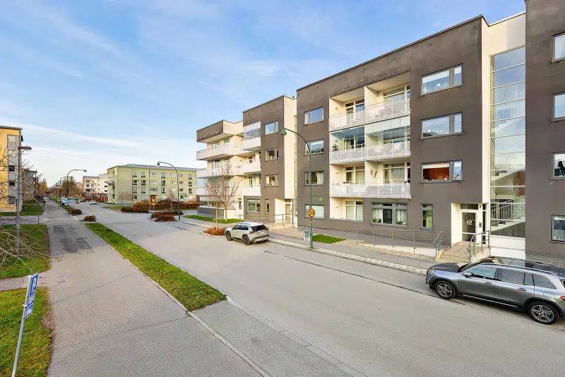 Apartment, 4 rooms, 93 m²
