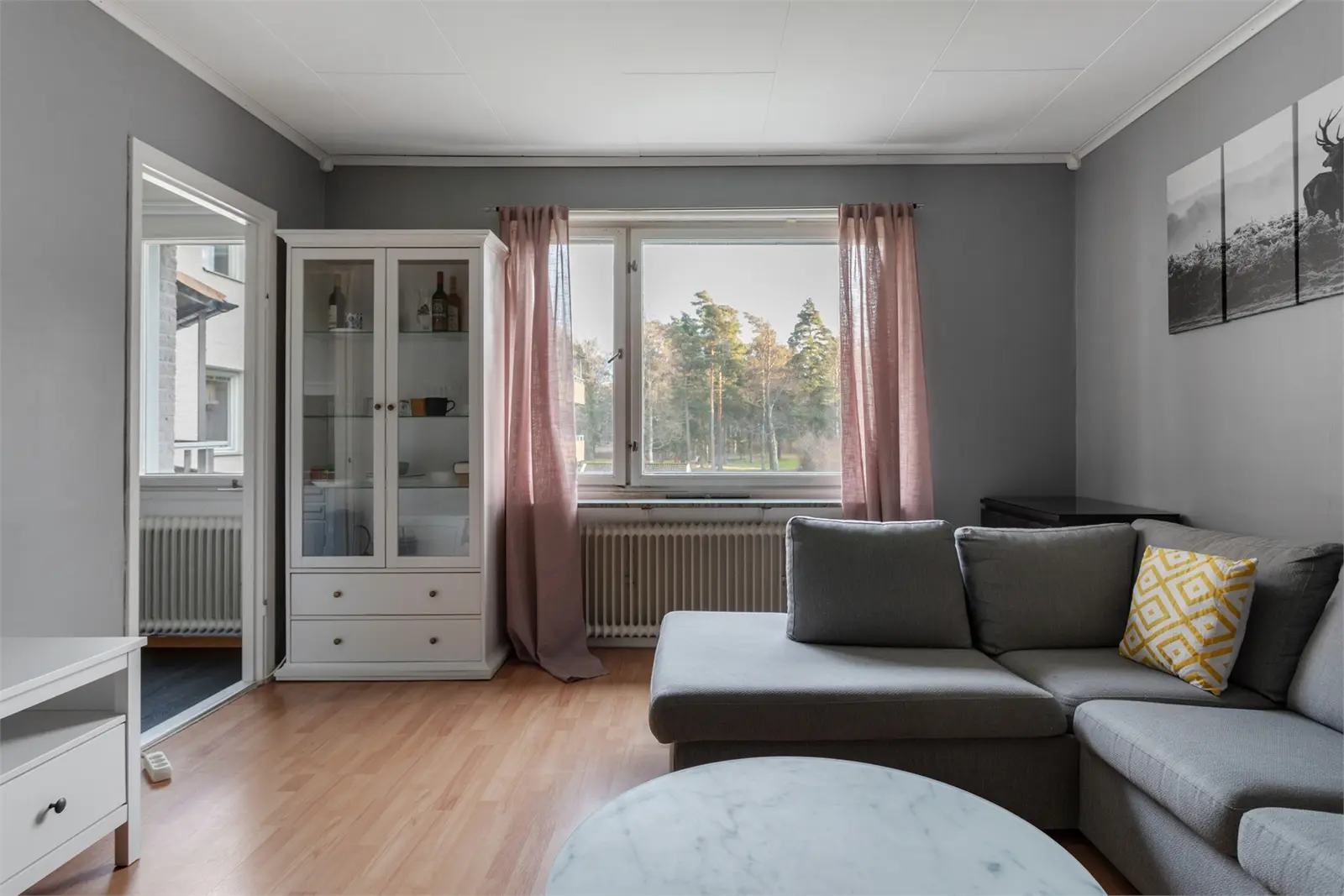 Bild 1 av 6 på Lugnadalsgatan 3