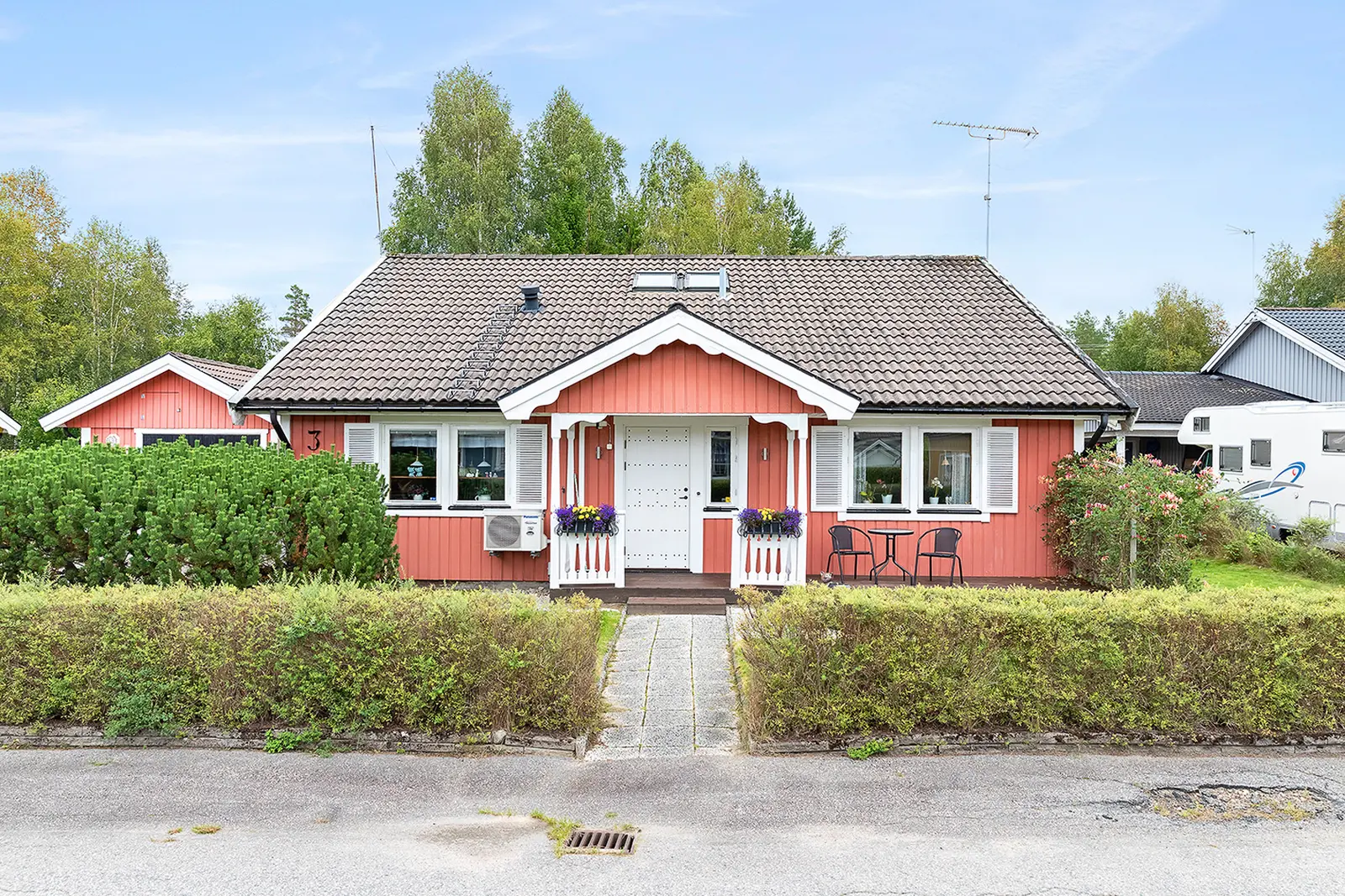 Bild 1 av 6 på Diktarstigen 3