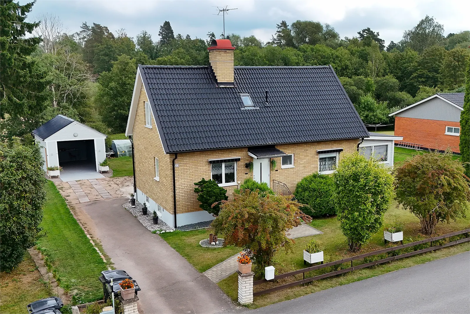 Bild 1 av 6 på Lantmätaregatan 23