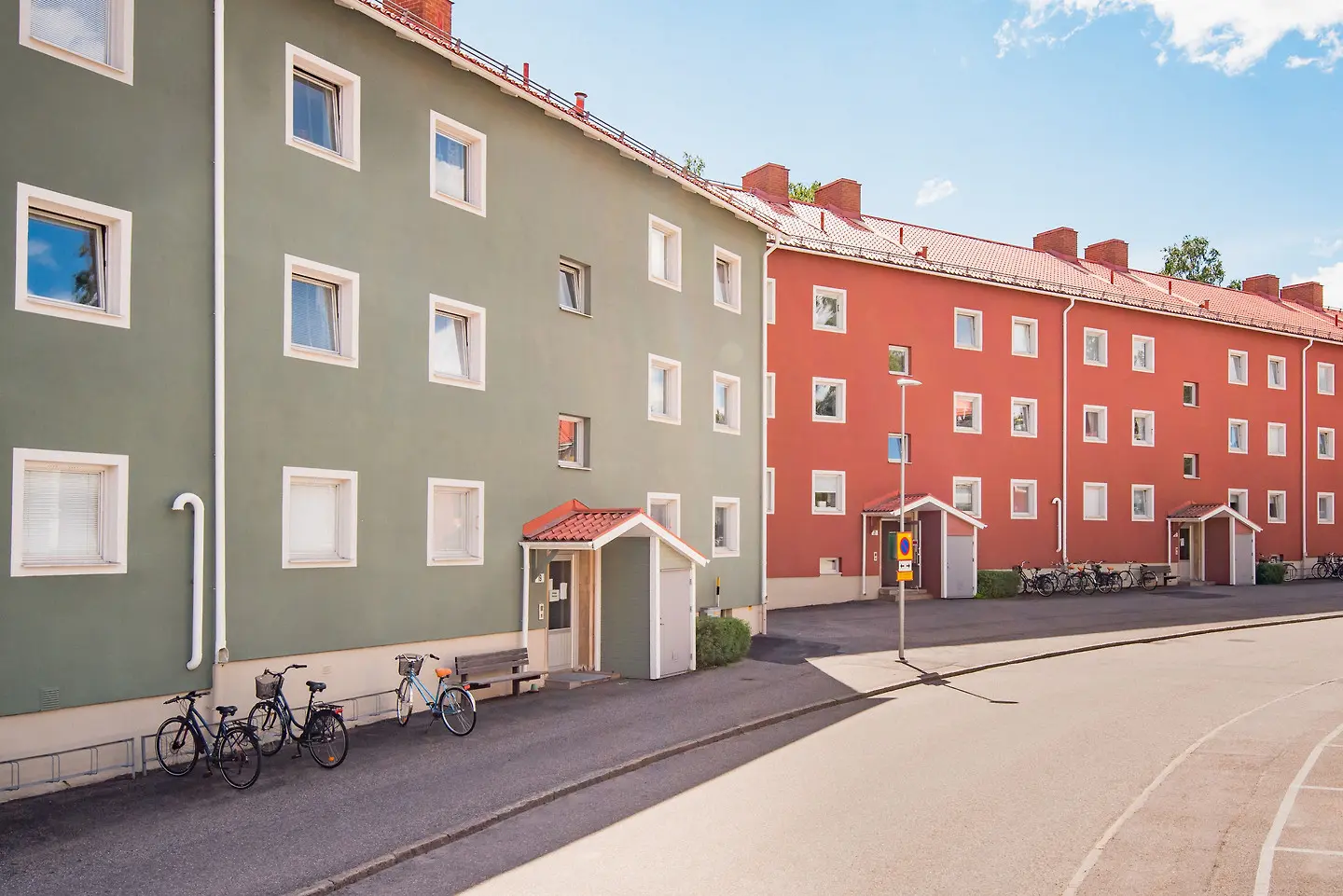 Image 1 of 6 of Gesällvägen 19