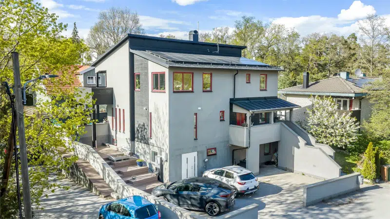 House, 8 rooms, 260 m²