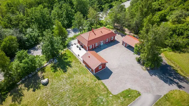 Farm, 4 rooms, 141 m² in Söderköping