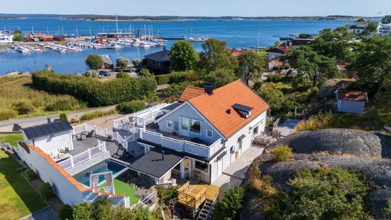 House, 6 rooms, 257 m² in Kungsbacka